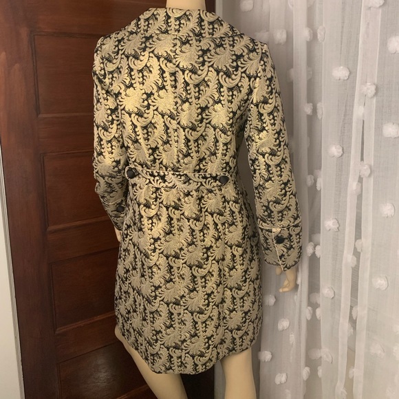 Mac & Jac Gold Baroque overcoat - Picture 5 of 10